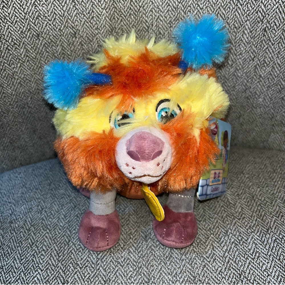NWT Disney Store Exclusive Doc McStuffins Squibbles Plush Stuffed Animal RARE